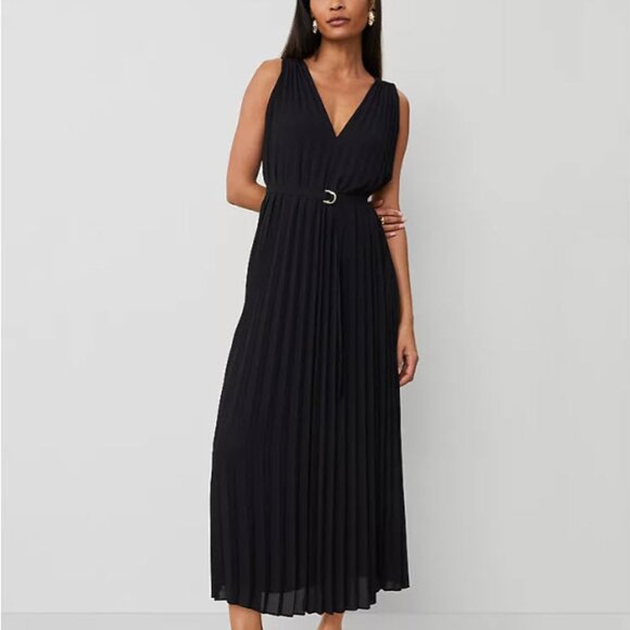 Black Flowing Pleated Ann Taylor Dress - Picture 2 of 4